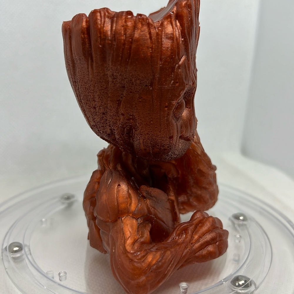 Resin Groot - Picture 2 of 16